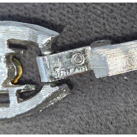 Crown Trifari Deep Blue Channel Set Brushed Silver Bracelet 16.5" 1960s Clasp - Picture 3 of 11